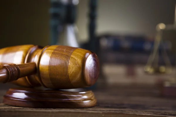 Judges wooden gavel, law — Stock Photo, Image