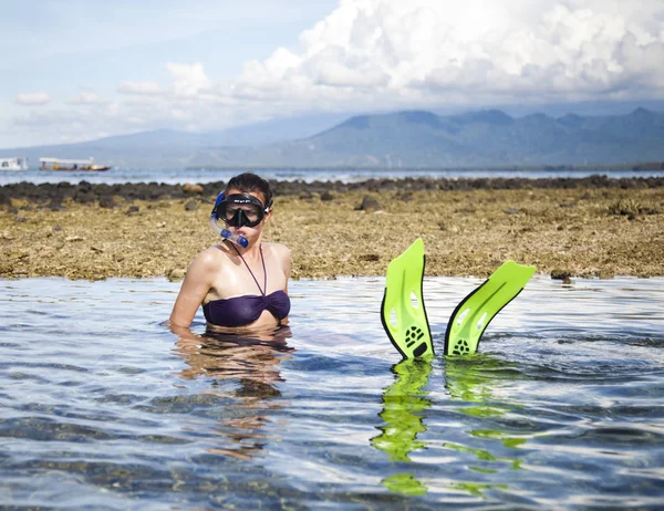 Woman and diving — Stock Photo, Image