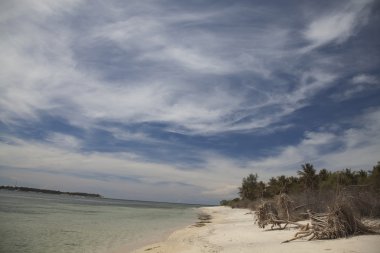 alacakaranlıkta plaj