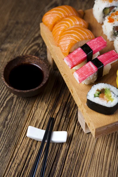 Consiglio di amministrazione di sushi — Foto Stock