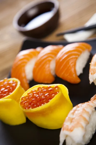 Frisches Sushi — Stockfoto