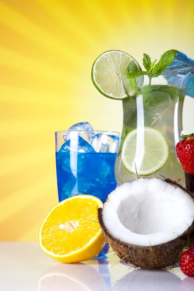 Summer drinks — Stock Photo, Image