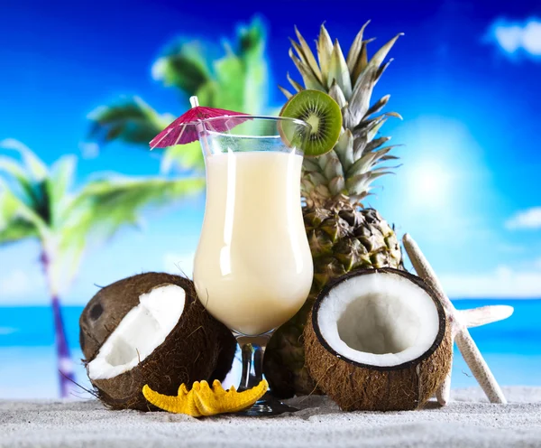 Tropical drinks — Stock Photo, Image