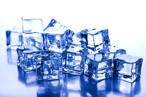 Cool ice cubes — Stock Photo, Image