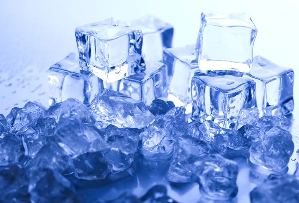 Cubes de glace en fusion — Photo