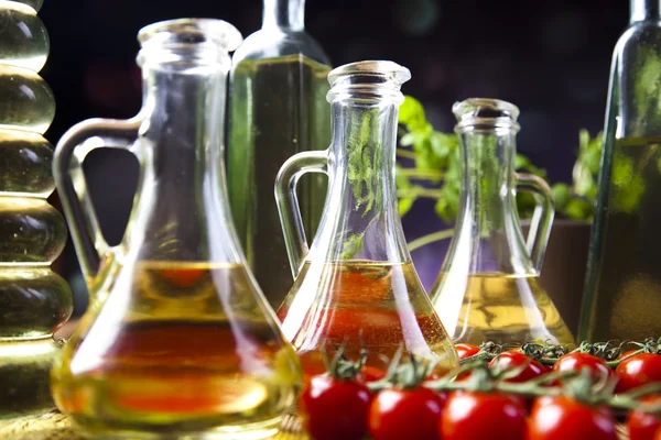 Olive oil with tomatoes — Stock Photo, Image