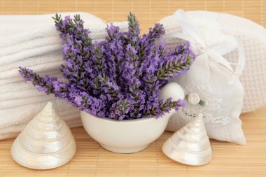 Lavanta çiçeği spa