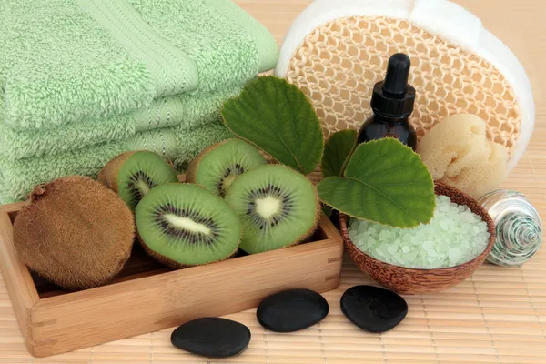 Kiwi spa kosmetika — Stock fotografie