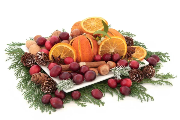 Christmas Fruit and Nuts — Stock Photo, Image