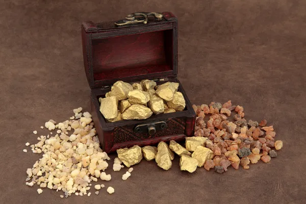 Gold Frankincense and Myrrh — Stock Photo, Image