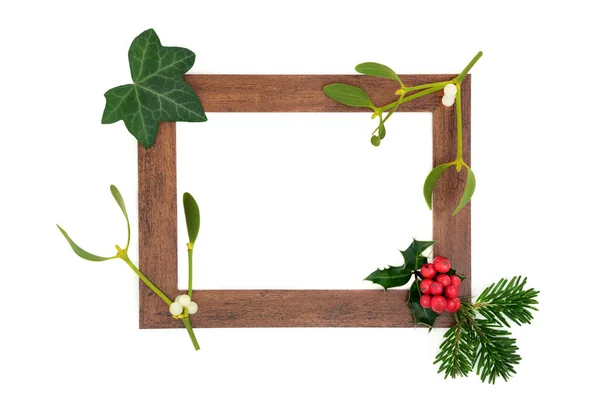 Kerst Winter Houten Frame Met Hulst Klimop Maretak Sparren Bladeren Stockfoto