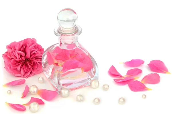 Rose Water Skin Hydration Treatment Maintains Skin Balance Bacterial Can — Stock Photo, Image