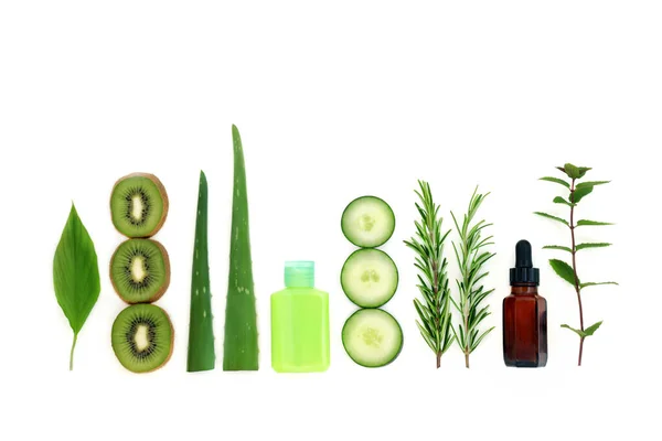 Natural Aromatherapy Plant Based Skincare Beauty Treatment Remedies Cucumber Kiwi — Stock Photo, Image