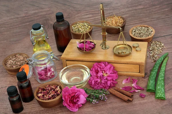 Preparing Herbs Flowers Natural Plant Based Skin Treatment Brass Weighing — Stock Photo, Image