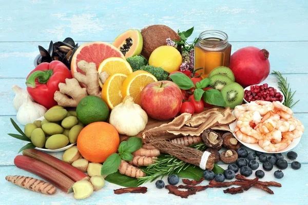 Stärkung Des Immunsystems Mit Meeresfrüchten Gemüse Obst Honig Kräutern Und — Stockfoto