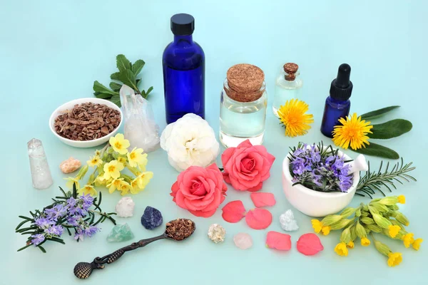 Kräuter Blüten Und Wildblumeninhaltsstoffe Für Alternative Medizinische Behandlungen Natürliche Heidnische — Stockfoto