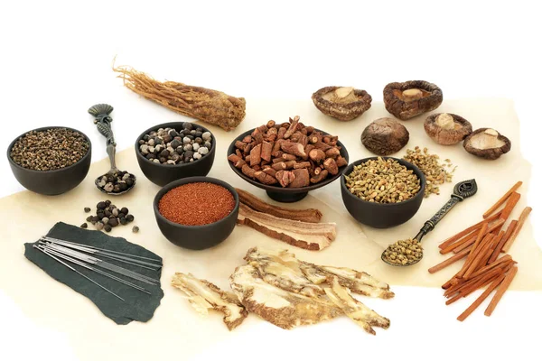 Terapia Naturale Cinese Alternativa All Agopuntura Con Aghi Erbe Aromatiche — Foto Stock