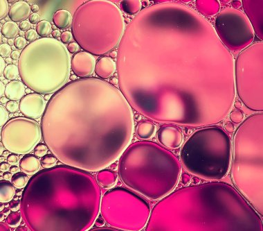 Su kabarcıkları soyut renkli arkaplan, su doğal arka plan olarak makro damlalar.