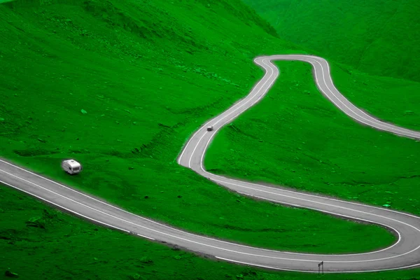 Road in mountains — Stock Photo, Image