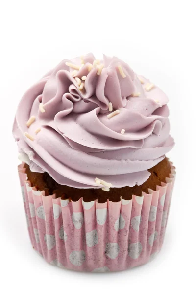 Vanilj cupcakes, dekorerade med lavendel-färgade smörkräm — Stockfoto