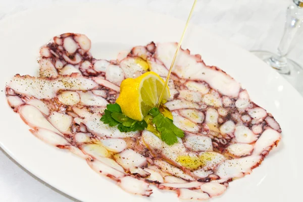 Inktvis carpaccio — Stockfoto