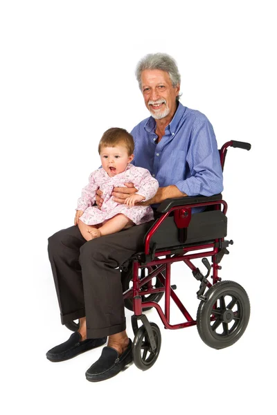 Glimlachend leeftijd man patiënt in een rolstoel — Stockfoto