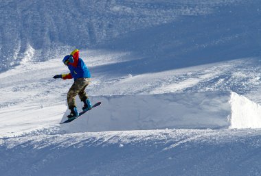aşırı hile yaparak snowboarder portresi