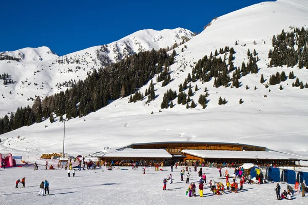 Ski facility — Stock Photo, Image