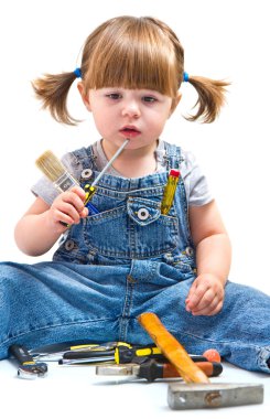 çalışma aracı ile kız bebek