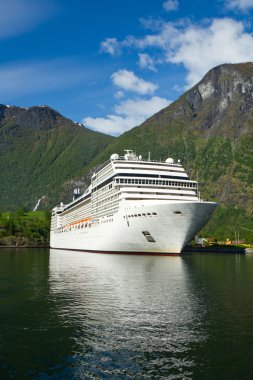 Cruise Gemi Norveç Fiyordları