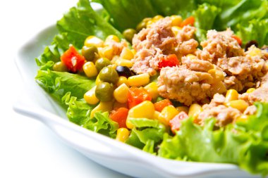 mais ton balıklı salata