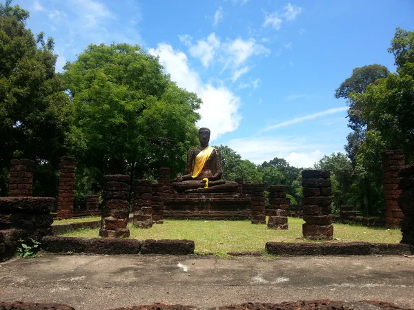 歴史的公園、タイの仏像 — ストック写真