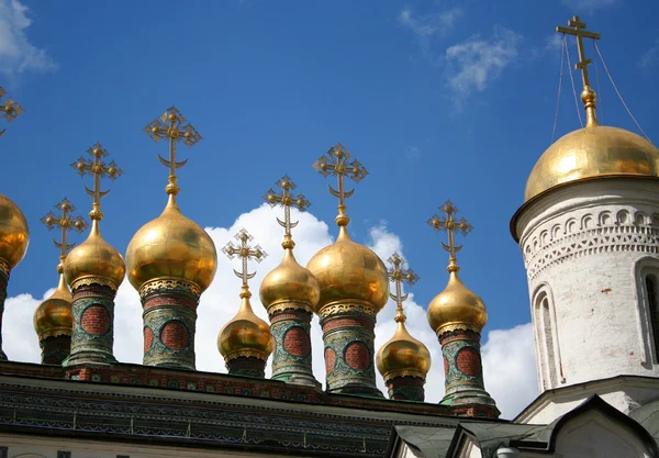 Atemberaubend berühmt die Verkündigungskathedrale und der Erzengel — Stockfoto