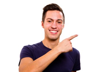 mutlu yakışıklı genç bir adam portresi