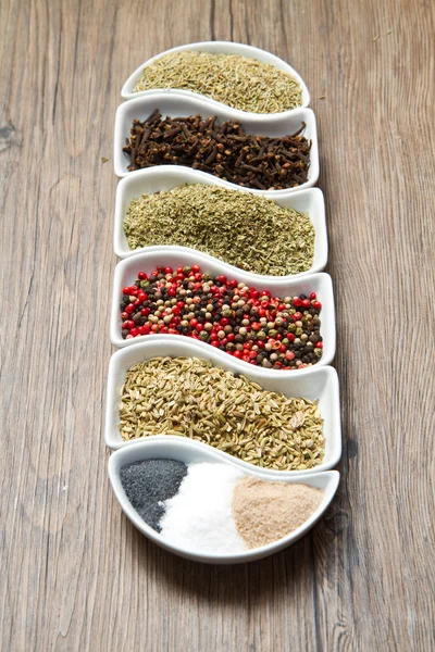 Spices ibn white box — Stock Photo, Image