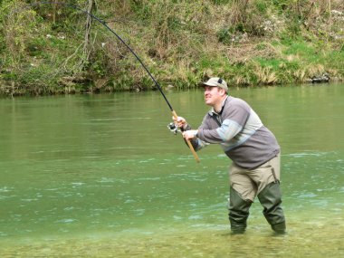 balıkçı Nehri üzerinde 