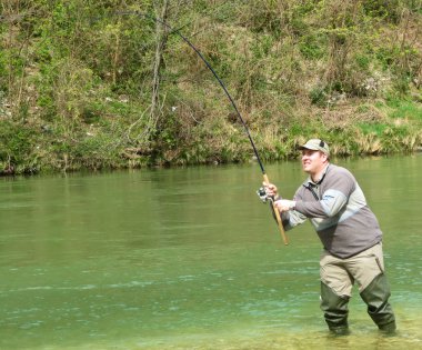 balıkçı Nehri üzerinde