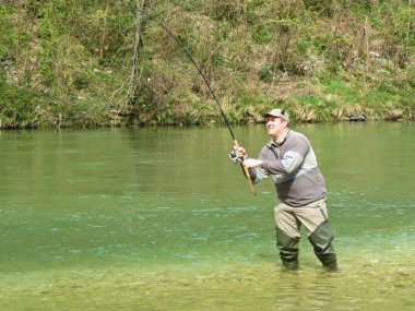 balıkçı Nehri üzerinde 