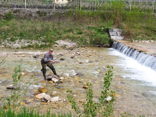 Fisherman on river — Stock Photo, Image