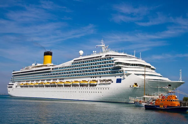 Navio de cruzeiro — Fotografia de Stock