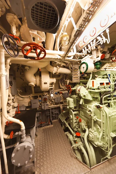 German world war 2 submarine type VIIC/41 - diesel engine compar — Stock Photo, Image