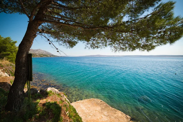 Hırvatistan'daki deniz kıyısı — Stok fotoğraf