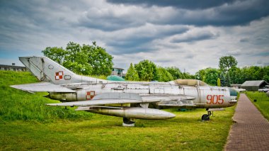 MiG-19 pm
