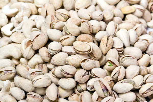 Pistachios and cashew — Stock Photo, Image