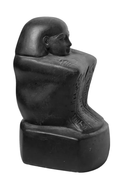 Чёрная египетская статуэтка — стоковое фото
