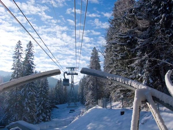 Elevators in snowy landscape — Stock Photo, Image