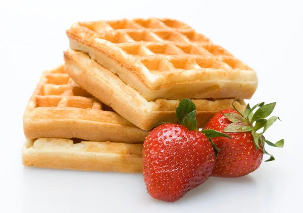 Wafels en aardbeien — Stockfoto