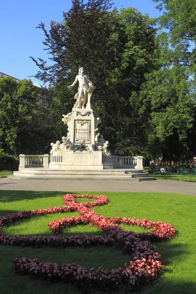 Estatua de Mozart Memorial — Foto de Stock