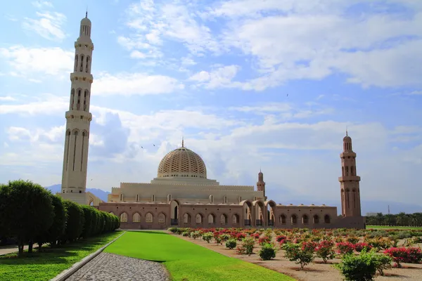 Große Sultan-Qaboos-Moschee — Stockfoto