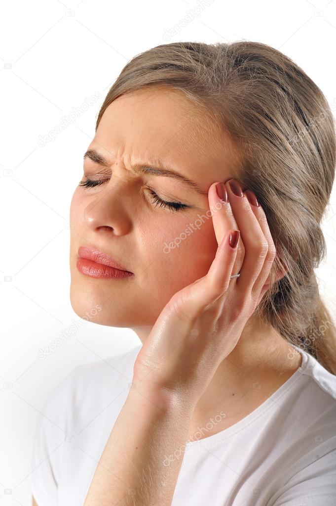 woman head pain